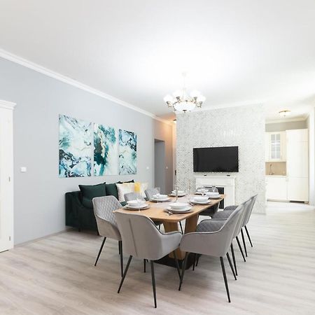 Luxury Central 150M2 Apartment On Wencelas Square With Private Garage Praga Exterior foto