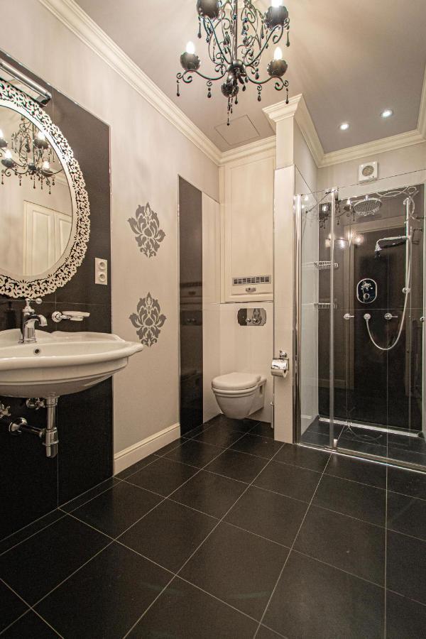 Luxury Central 150M2 Apartment On Wencelas Square With Private Garage Praga Exterior foto