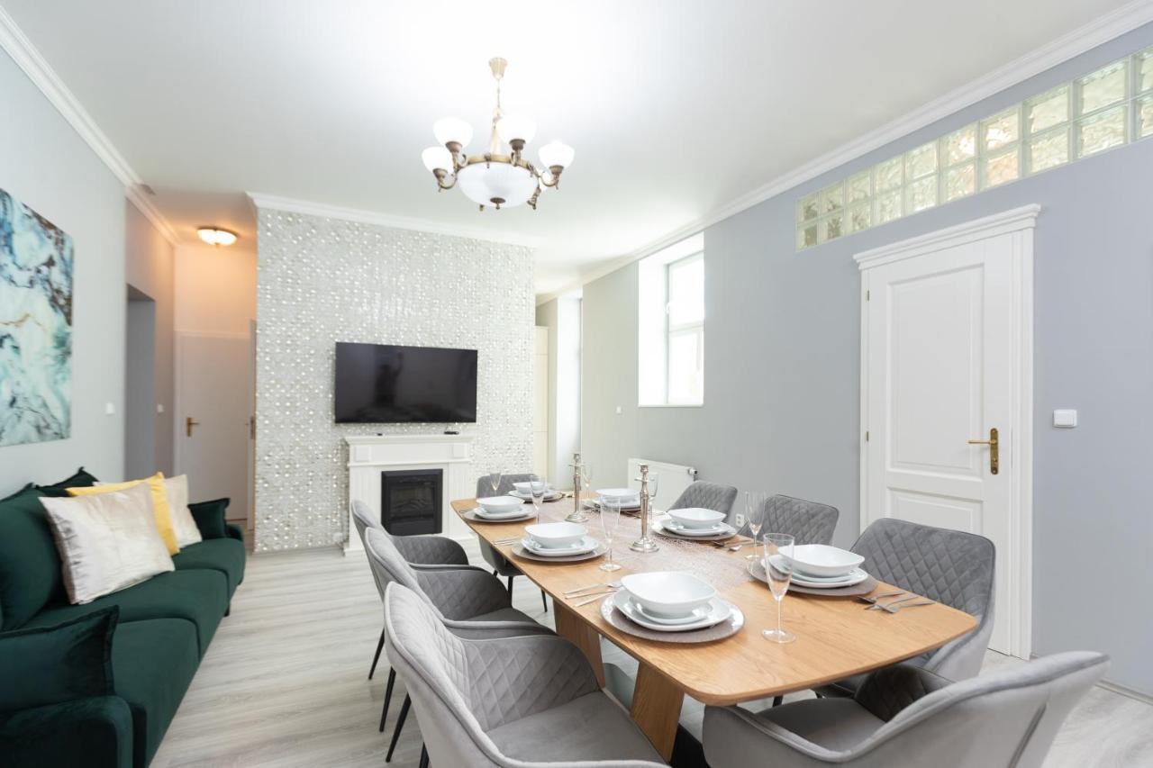 Luxury Central 150M2 Apartment On Wencelas Square With Private Garage Praga Exterior foto