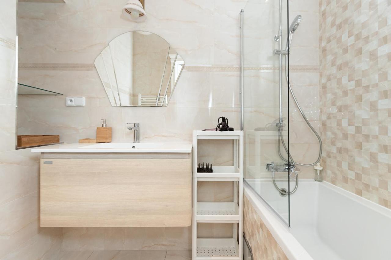 Luxury Central 150M2 Apartment On Wencelas Square With Private Garage Praga Exterior foto