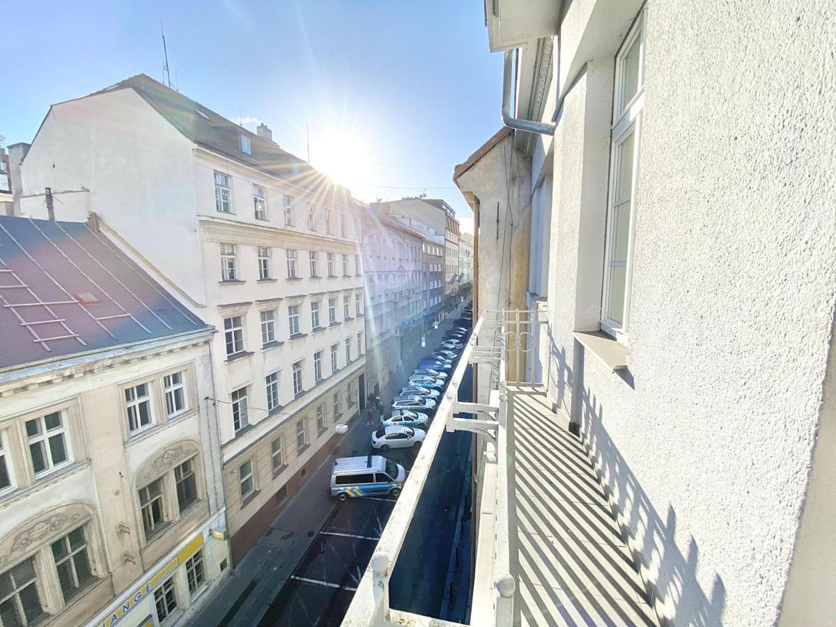 Luxury Central 150M2 Apartment On Wencelas Square With Private Garage Praga Exterior foto